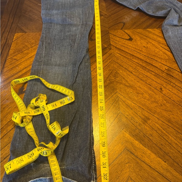 GUESS Distressed Blue Jeans - Picture 5 of 10